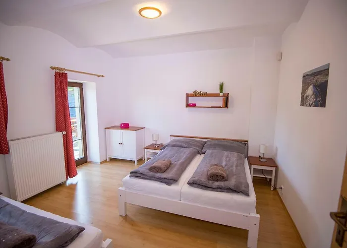 Casa de hóspedes Krystof 3*